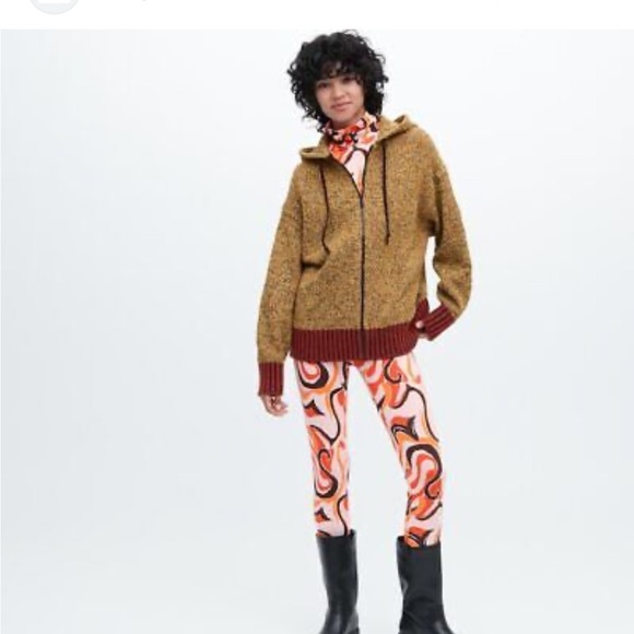 Uniqlo x Marni hoodie sweater - Picture 6 of 8